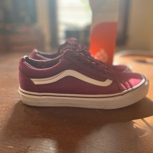 Van’s old skool shoe - port royale/true white